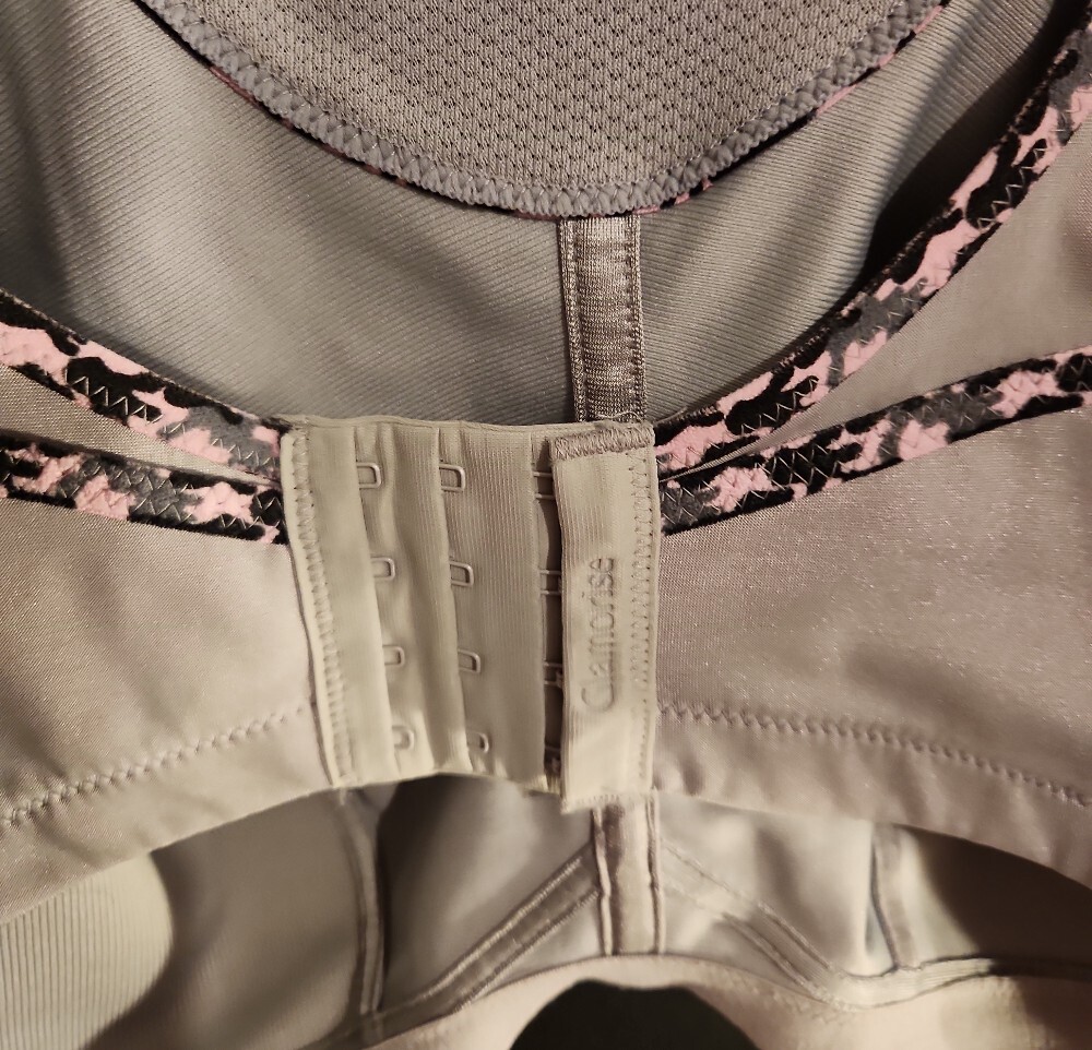 Glamorise Gray Sports Bra with Pink Camo Trim - Picture 3 of 5